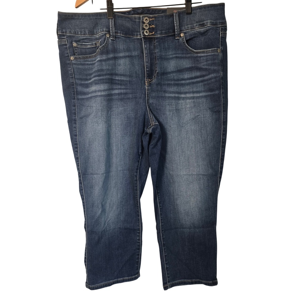🆕️ - NWT - Torrid Crop Jegging Skinny Super Soft High Rise Size 20 Blue Wash‎